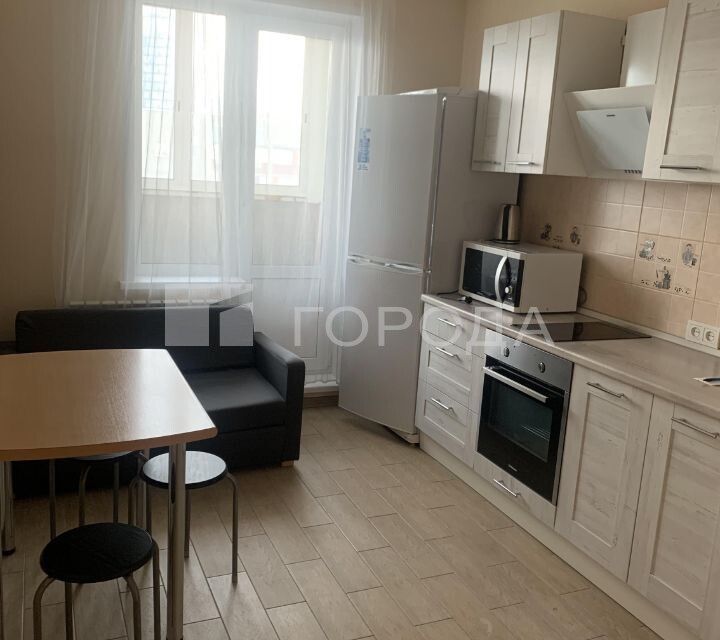 Сдаётся 1-комнатная квартира, 38 м²