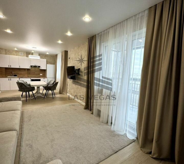 Сдаётся 2-комнатная квартира, 65 м²