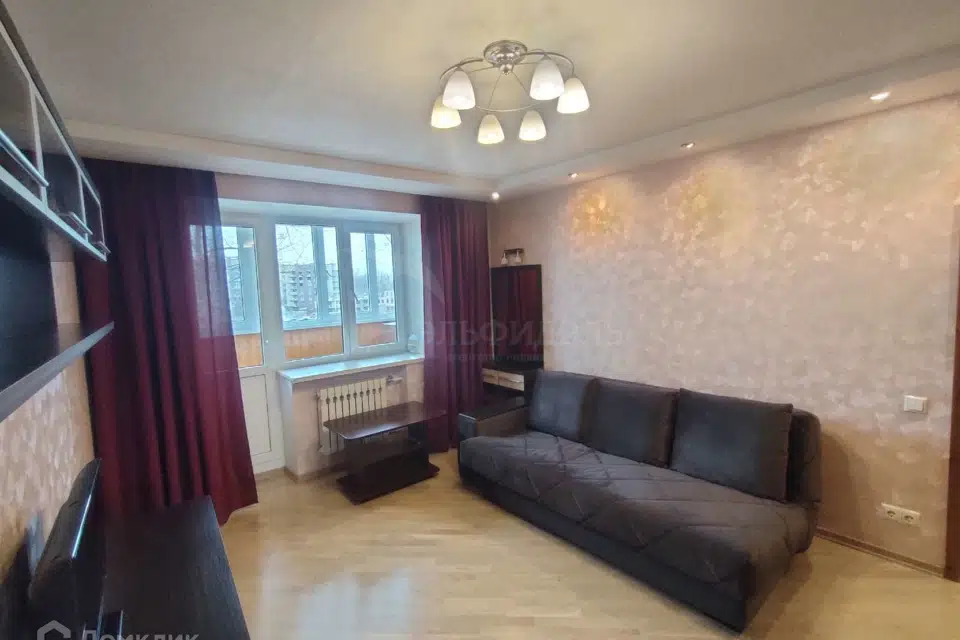 Продаётся 2-комнатная квартира, 49.3 м²
