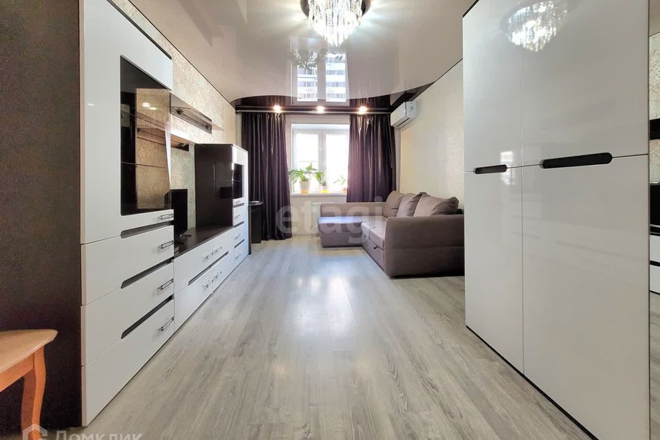 Продаётся 2-комнатная квартира, 49.3 м²