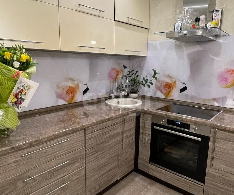 Продаётся 2-комнатная квартира, 54 м²