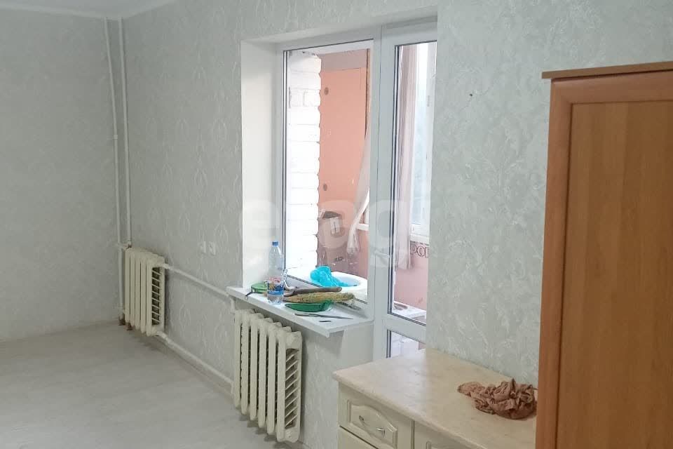 Продаётся комната в 1-комн. квартире, 13.9 м²