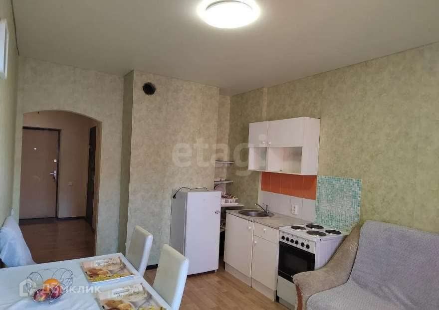 Сдаётся 1-комнатная квартира, 43 м²