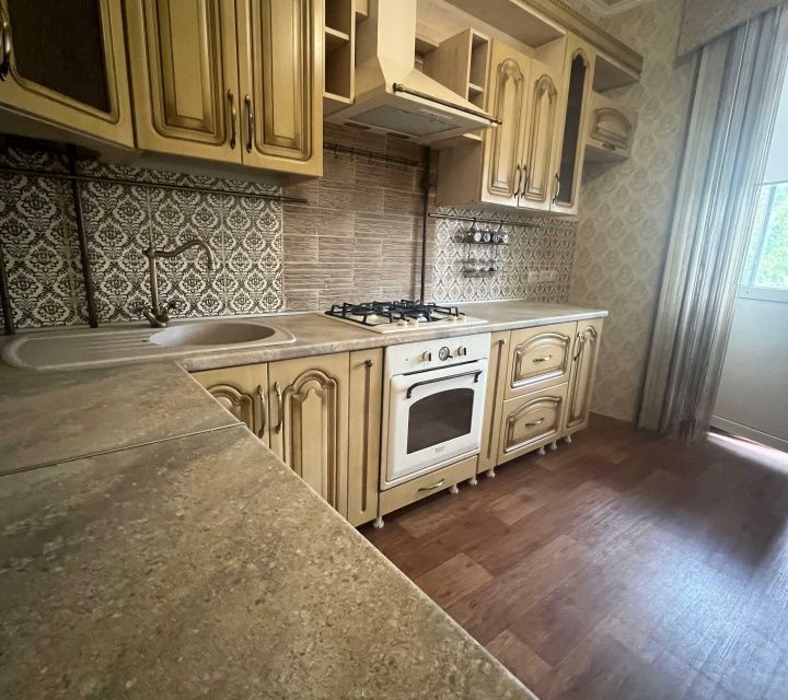 Продаётся 1-комнатная квартира, 43.7 м²