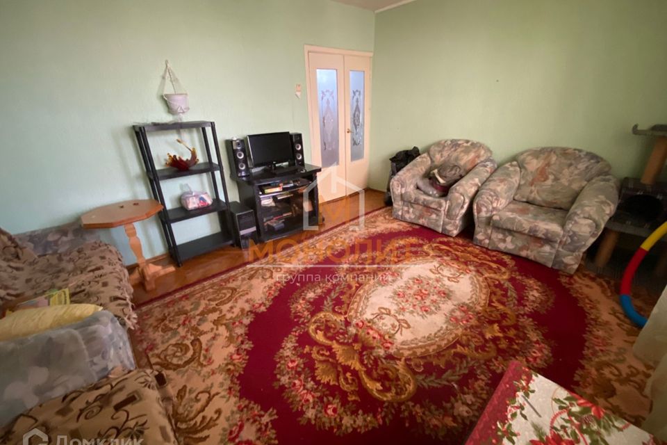 Продаётся 5-комнатная квартира, 90 м²