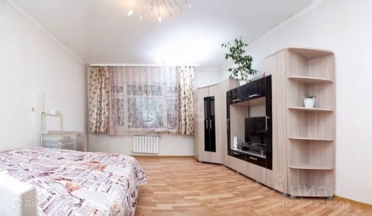 Продаётся 2-комнатная квартира, 65.4 м²