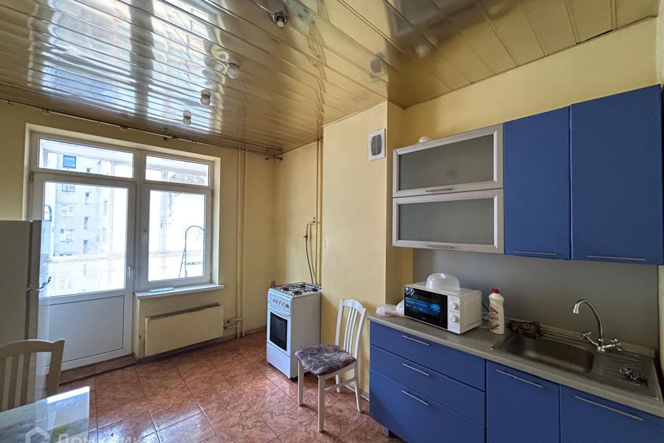 Продаётся 2-комнатная квартира, 69.2 м²