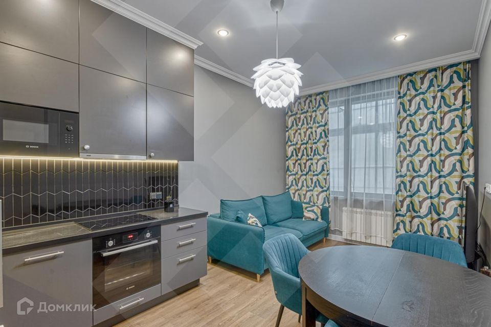 Продаётся 2-комнатная квартира, 76 м²