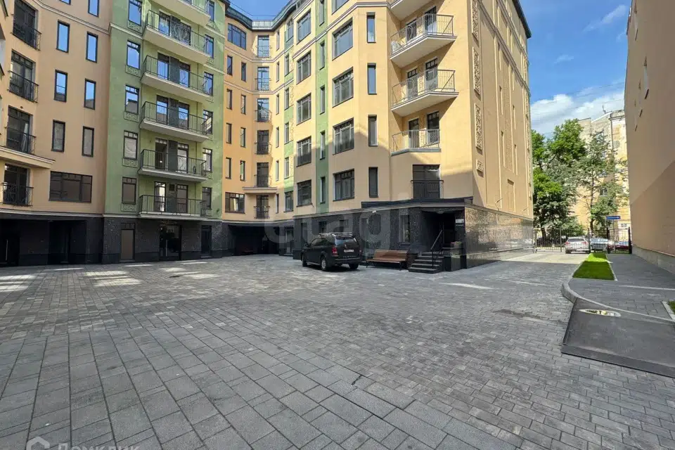 Продаётся 2-комнатная квартира, 79.94 м²