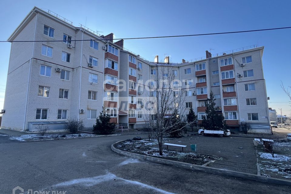Продаётся 2-комнатная квартира, 61.1 м²
