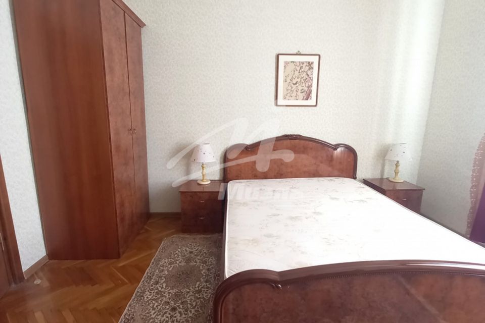 Сдаётся 2-комнатная квартира, 54 м²