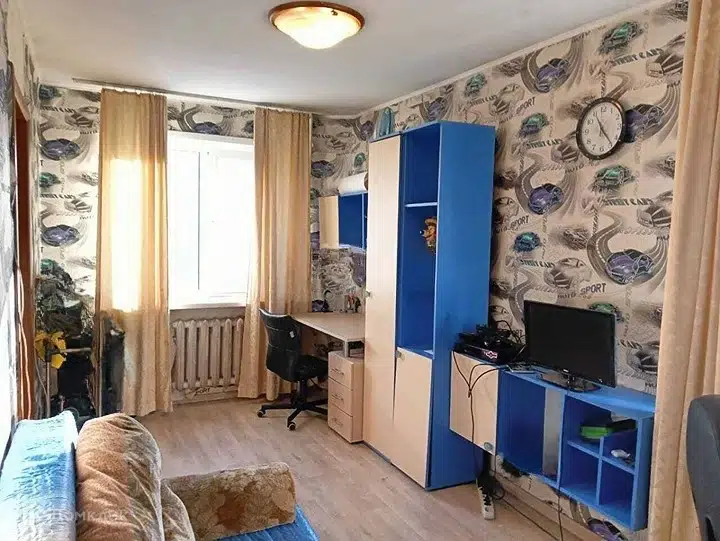 Продаётся 3-комнатная квартира, 56.3 м²