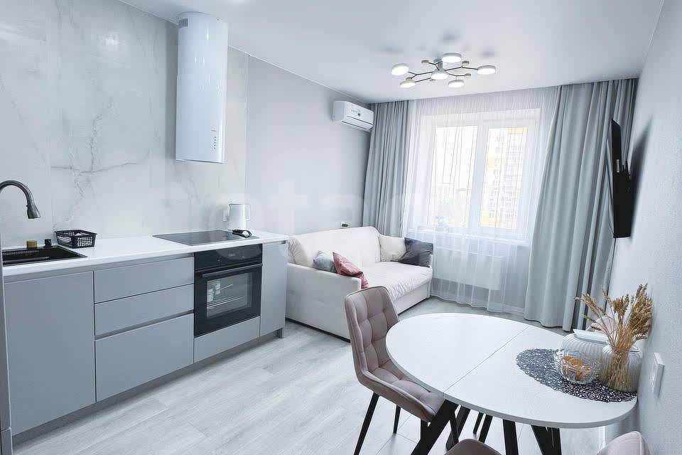 Продаётся 3-комнатная квартира, 80.2 м²