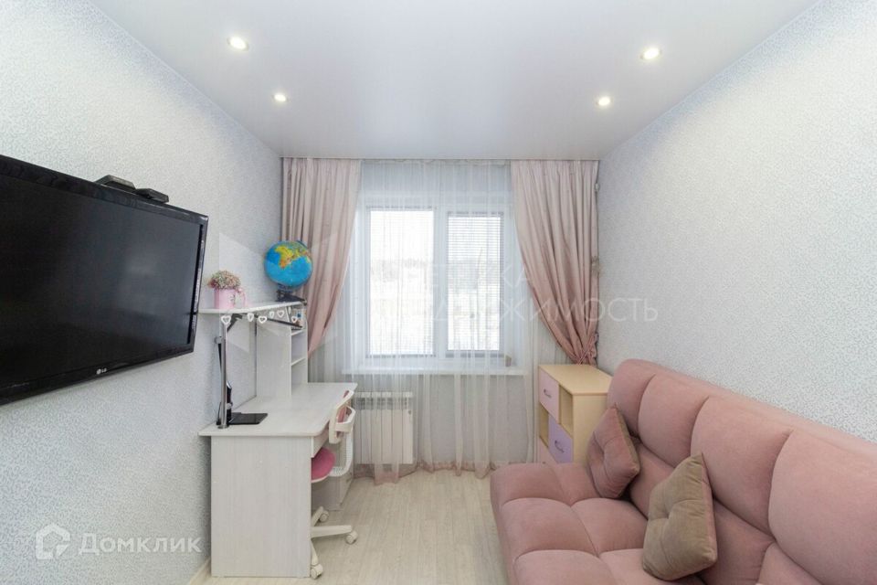 Продаётся 3-комнатная квартира, 63.4 м²
