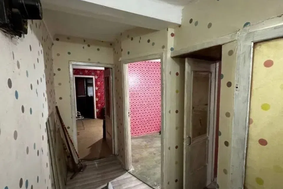 Продаётся 4-комнатная квартира, 58 м²