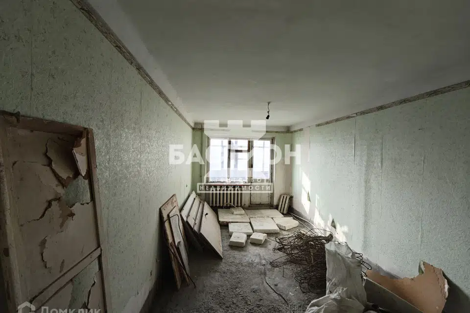 Продаётся 4-комнатная квартира, 70 м²