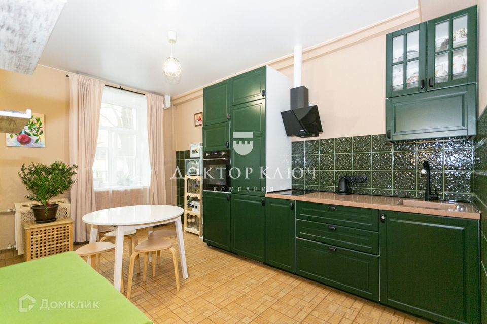 Продаётся 4-комнатная квартира, 89.3 м²