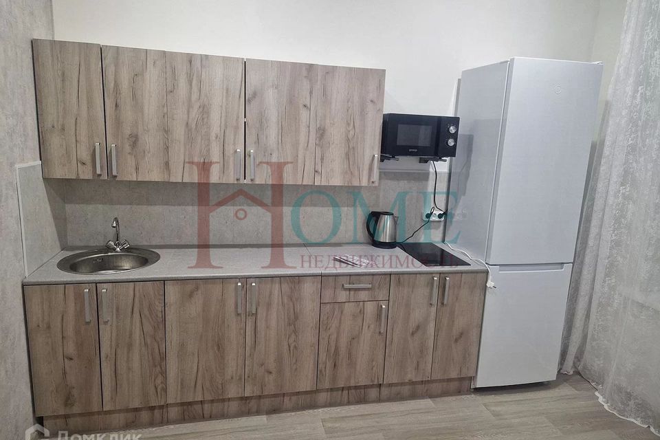Сдаётся 2-комнатная квартира, 64 м²