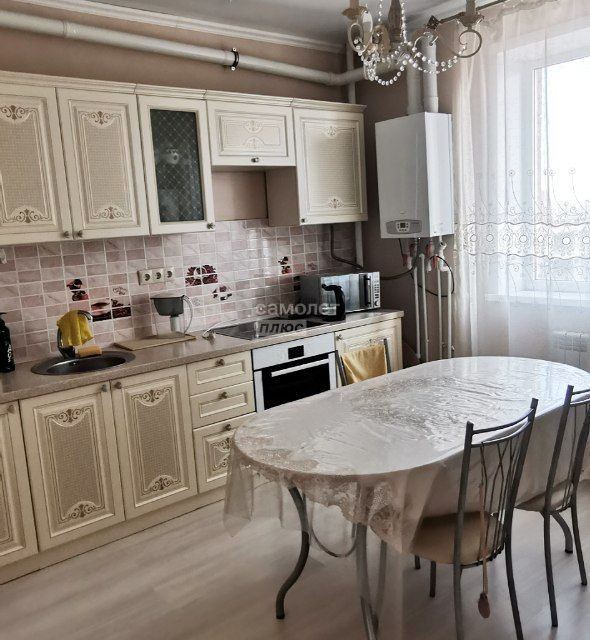 Продаётся 1-комнатная квартира, 40 м²