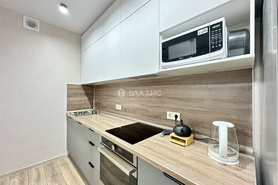 Продаётся 1-комнатная квартира, 38 м²