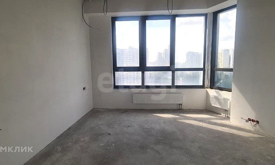 Продаётся 3-комнатная квартира, 72 м²