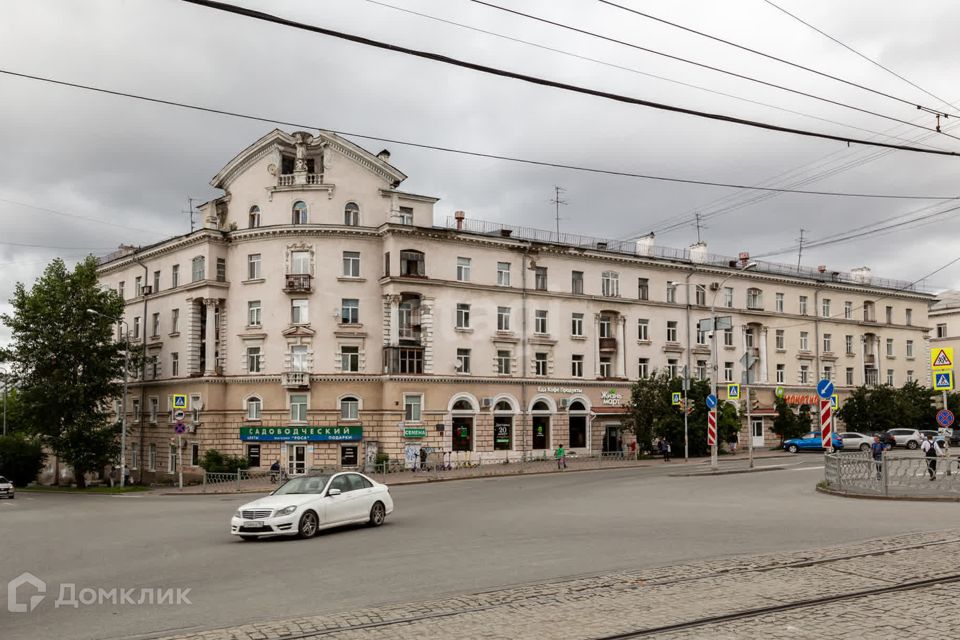 Продаётся 2-комнатная квартира, 60.7 м²