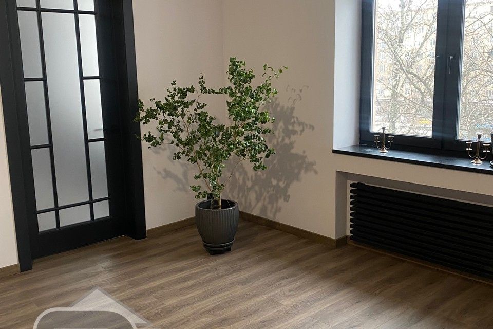 Продаётся 3-комнатная квартира, 70.6 м²