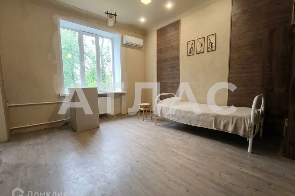 Продаётся 2-комнатная квартира, 69.8 м²