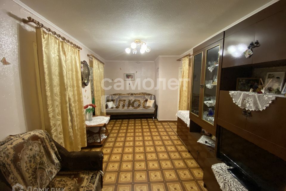 Продаётся 3-комнатная квартира, 45.2 м²
