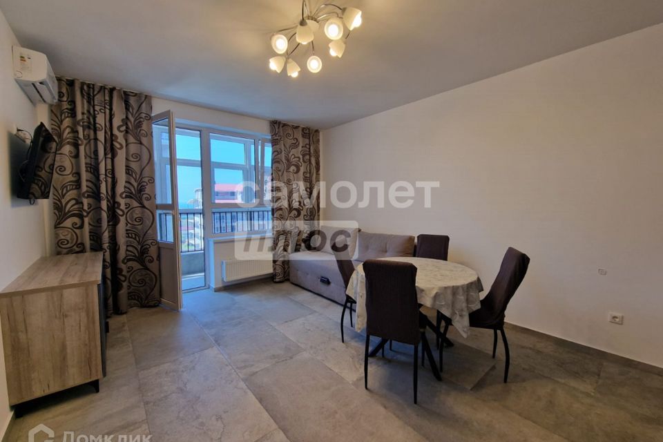 Продаётся 1-комнатная квартира, 58.17 м²