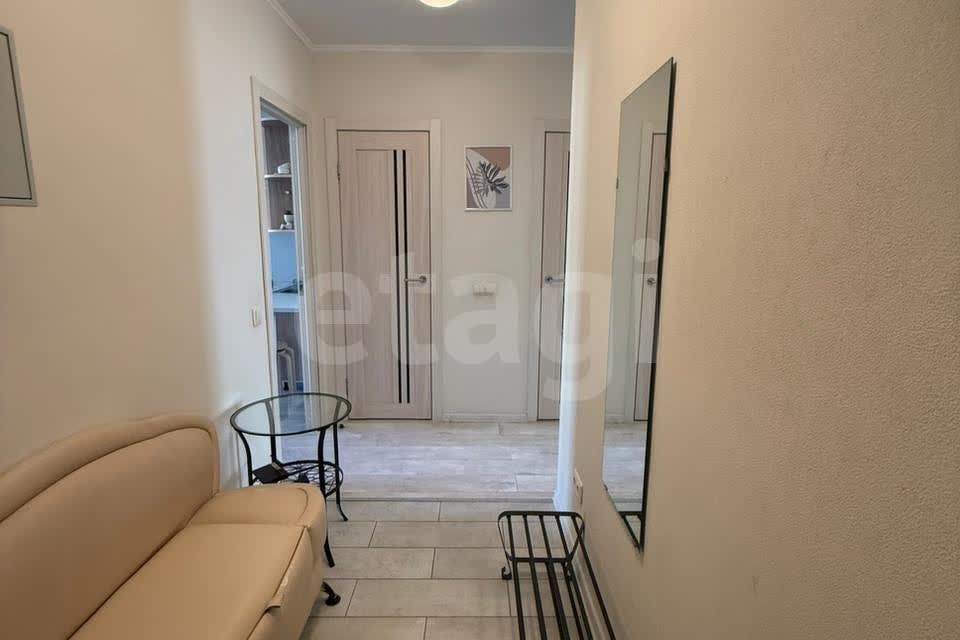 Продаётся 1-комнатная квартира, 35.9 м²