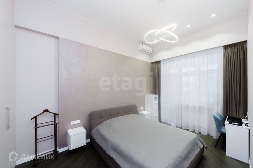 Продаётся 3-комнатная квартира, 86 м²