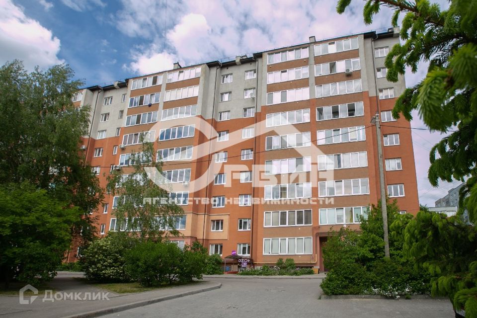 Продаётся 2-комнатная квартира, 62.2 м²