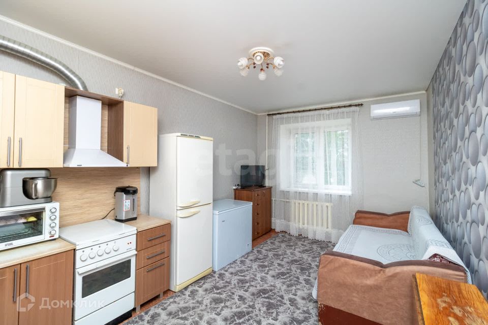 Продаётся 1-комнатная квартира, 37.8 м²
