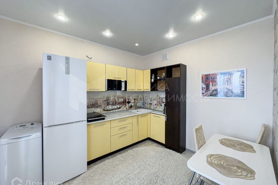 Продаётся 1-комнатная квартира, 35.6 м²
