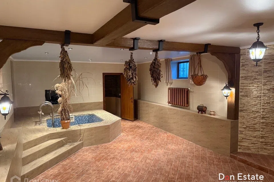 Сдаётся дом, 500 м²