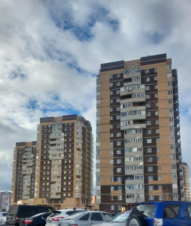 Продаётся 1-комнатная квартира, 49.2 м²