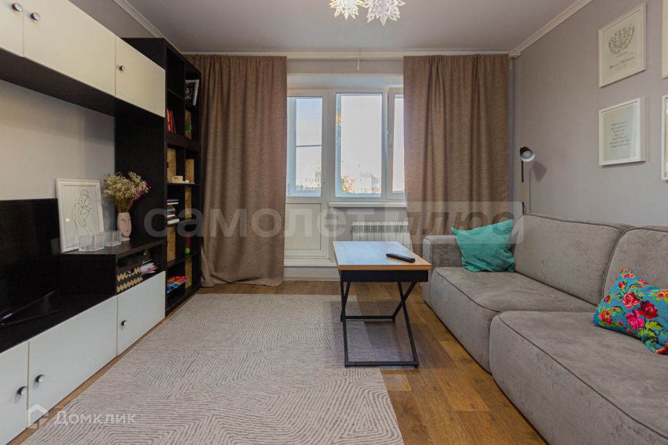 Продаётся 3-комнатная квартира, 61.4 м²