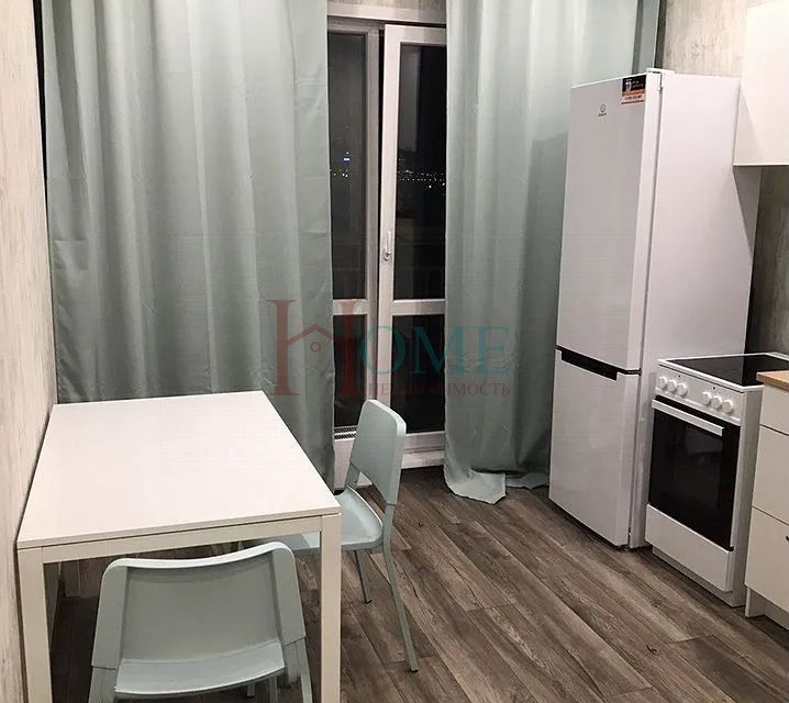 Сдаётся 1-комнатная квартира, 39.9 м²