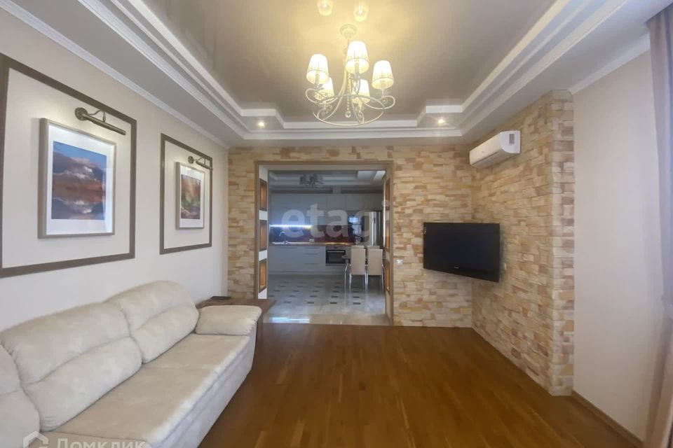 Продаётся 3-комнатная квартира, 83.5 м²