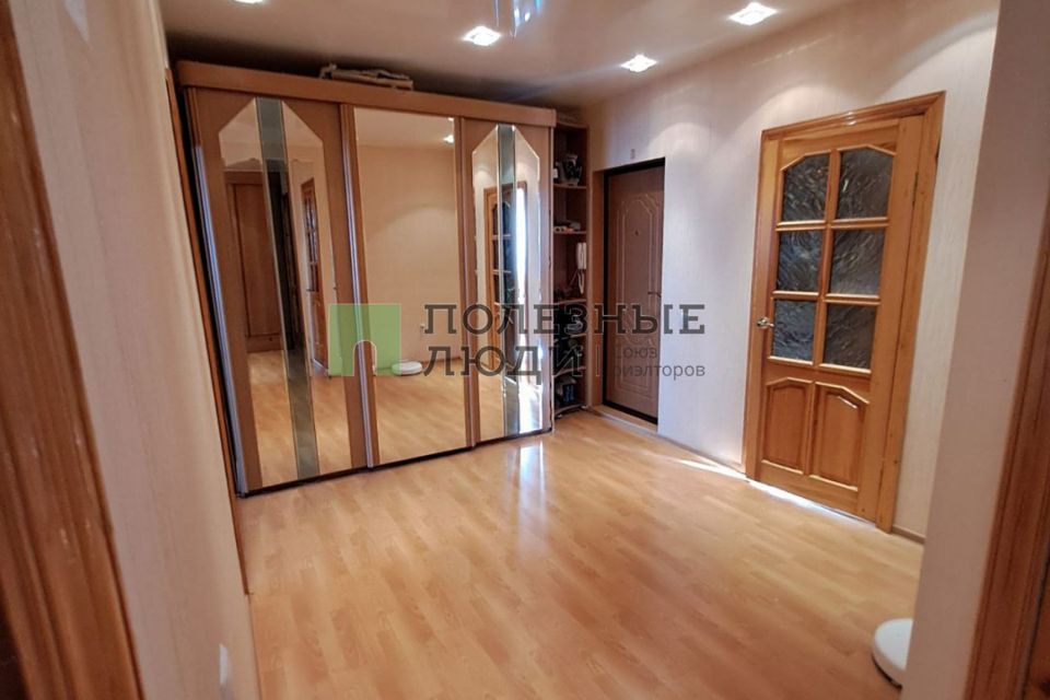 Продаётся 3-комнатная квартира, 76.1 м²