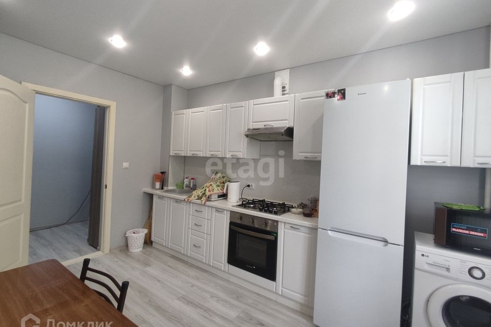 Продаётся 3-комнатная квартира, 80 м²