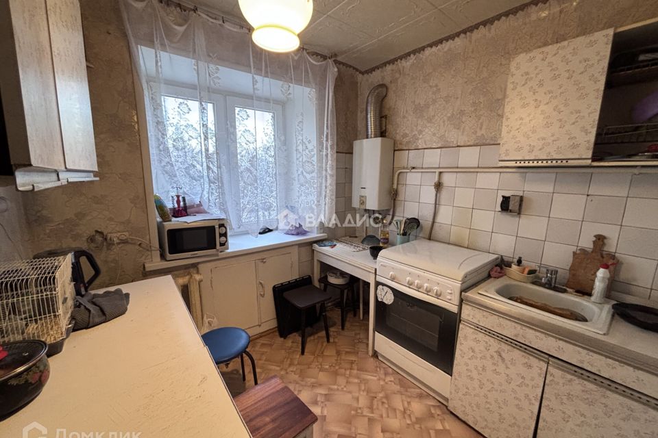 Продаётся 3-комнатная квартира, 43.2 м²