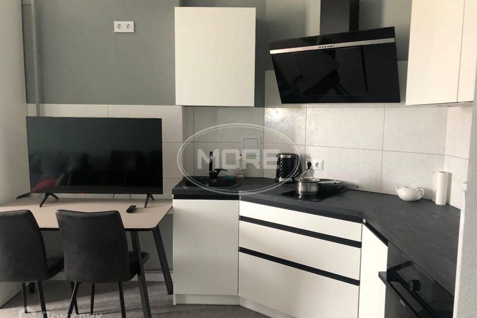 Продаётся 1-комнатная квартира, 40.8 м²