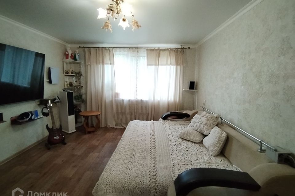 Продаётся 3-комнатная квартира, 61.8 м²