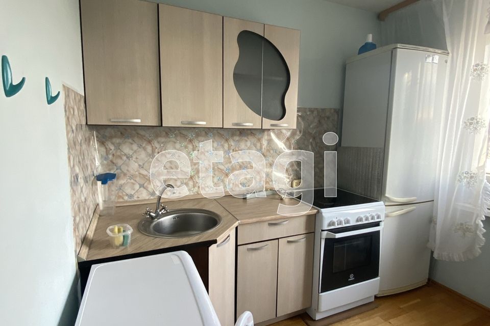 Сдаётся 2-комнатная квартира, 54 м²