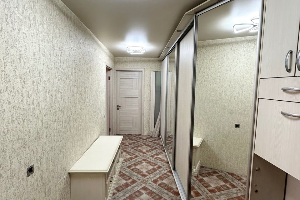 Продаётся 3-комнатная квартира, 54.7 м²