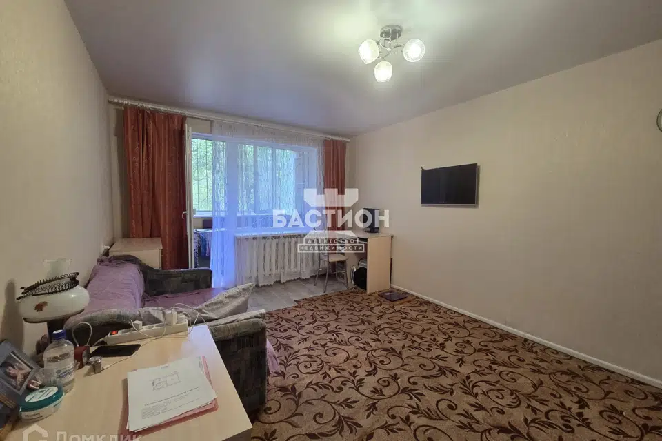 Продаётся 1-комнатная квартира, 40.8 м²