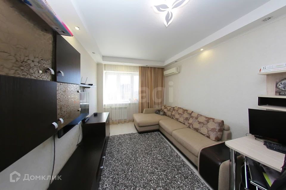 Продаётся 1-комнатная квартира, 38.8 м²