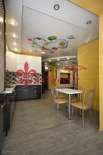 Продаётся 2-комнатная квартира, 55 м²